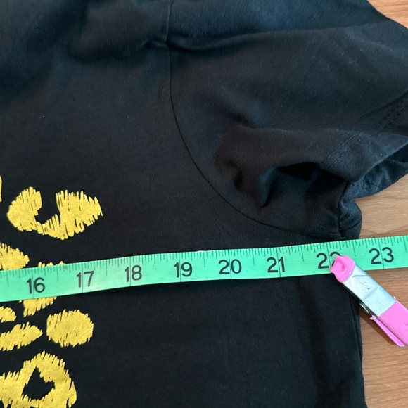 Black Boss Lady Graphic Tee P2P 22.5 - Picture 4 of 5